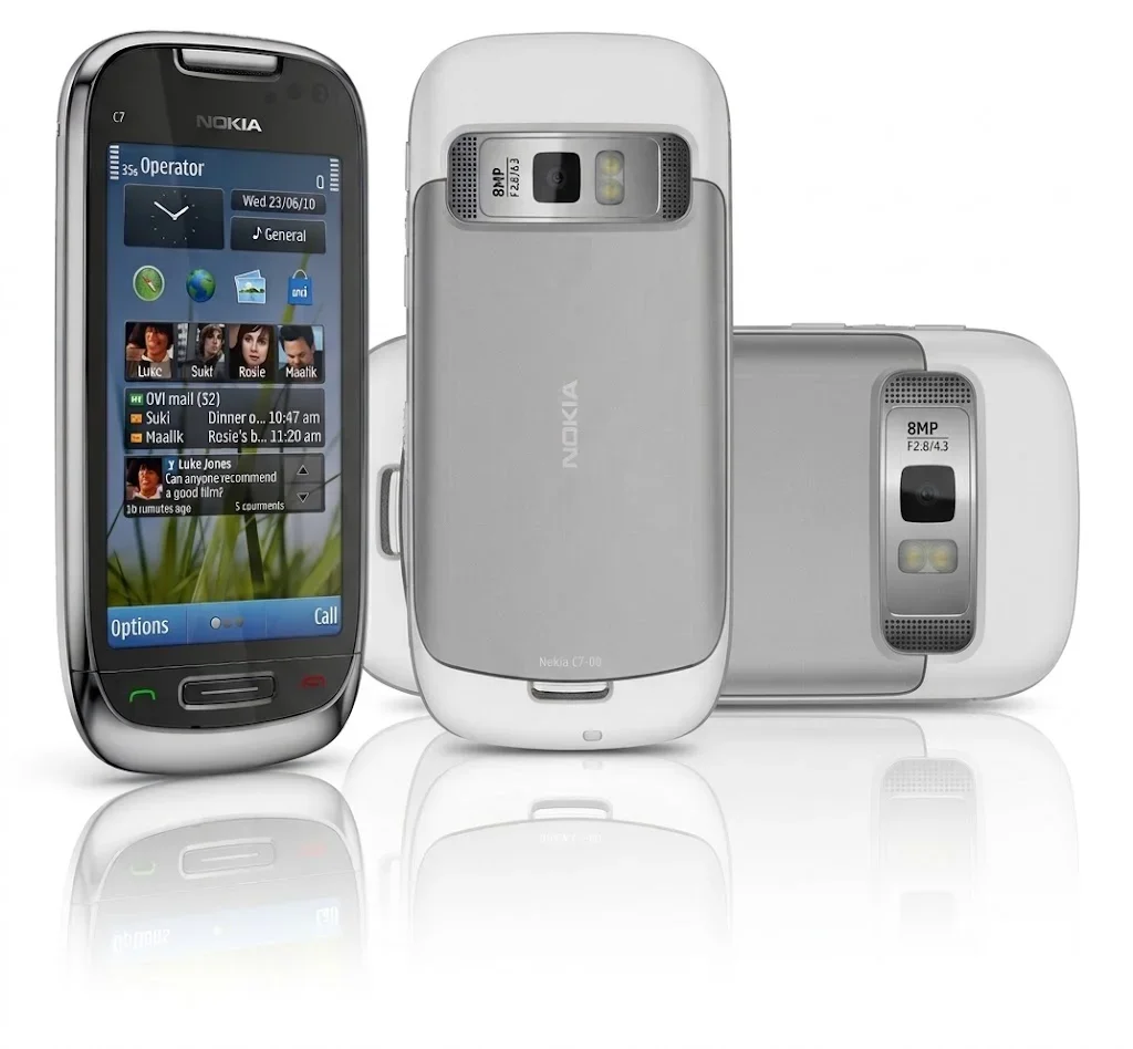 Nokia C7-00 Ângulos do Aparelho