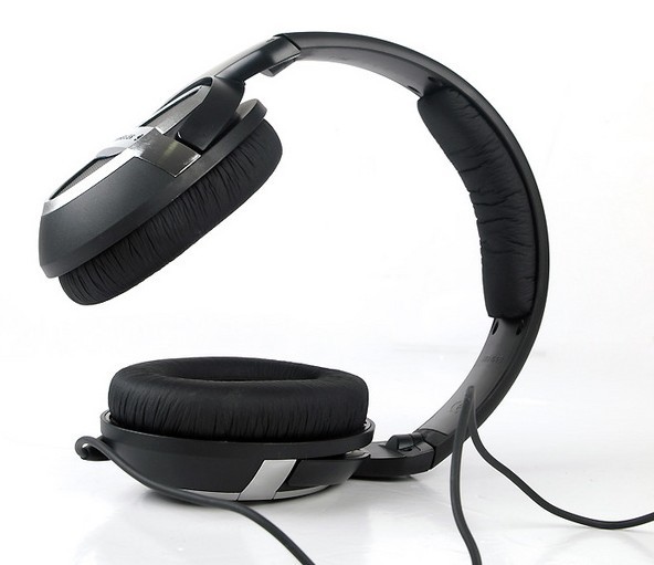 Sennheiser HD448 Closed Circumaural Hi-Fi Fone de Ouvido Headphones Over the ear 