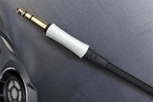 Sennheiser HD 700 Preto Fones de Ouvido Headphones Audiophile Audiófilo